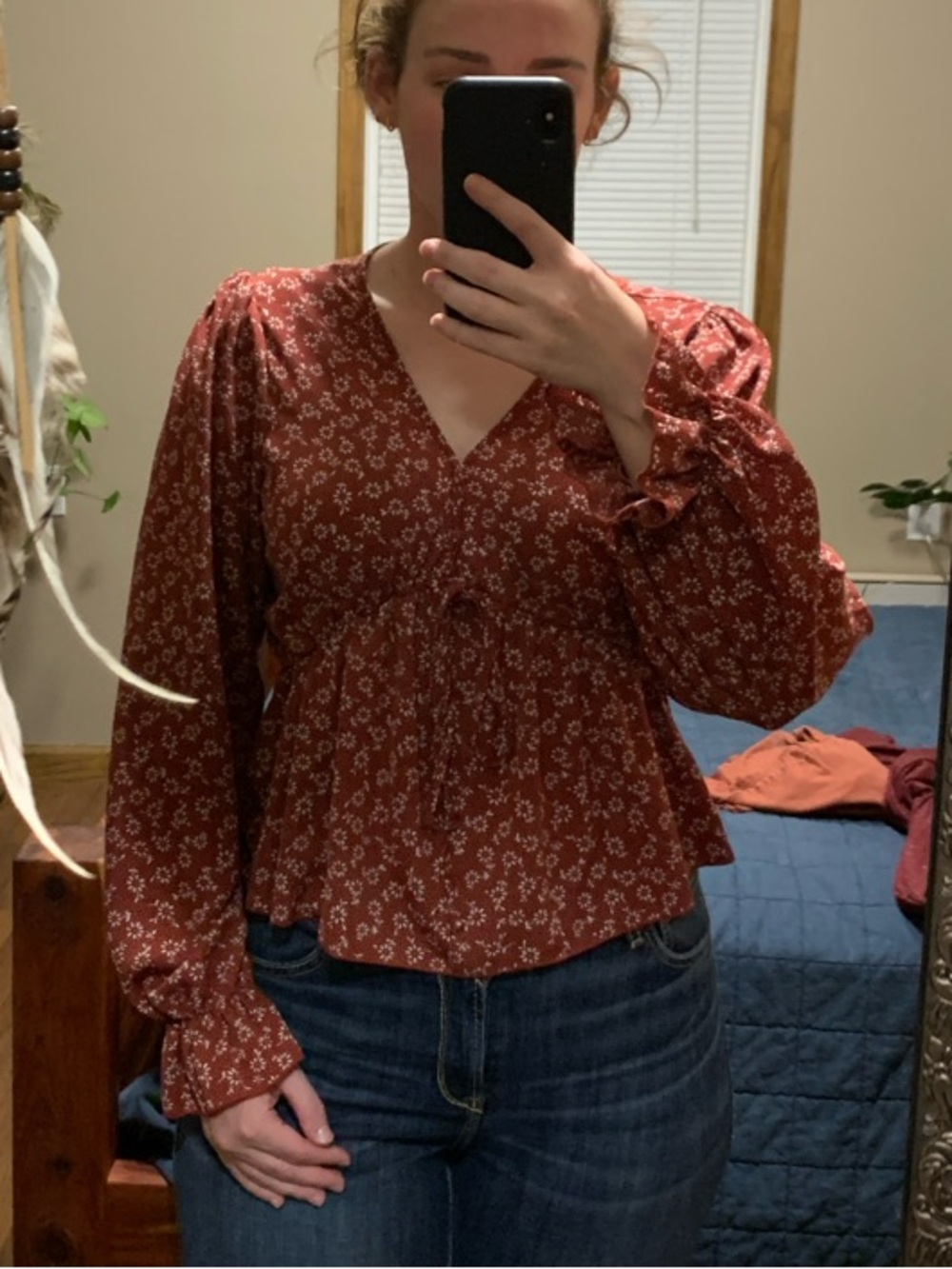 4 women’s red/rust tops